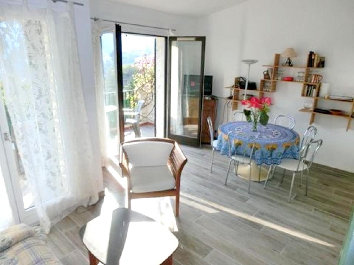 Studio A Theoule Sur Mer A 400 M De La Plage Avec Vue Sur La Mer Terrasse Amenagee Et Wifi Leilighet Eksteriør bilde